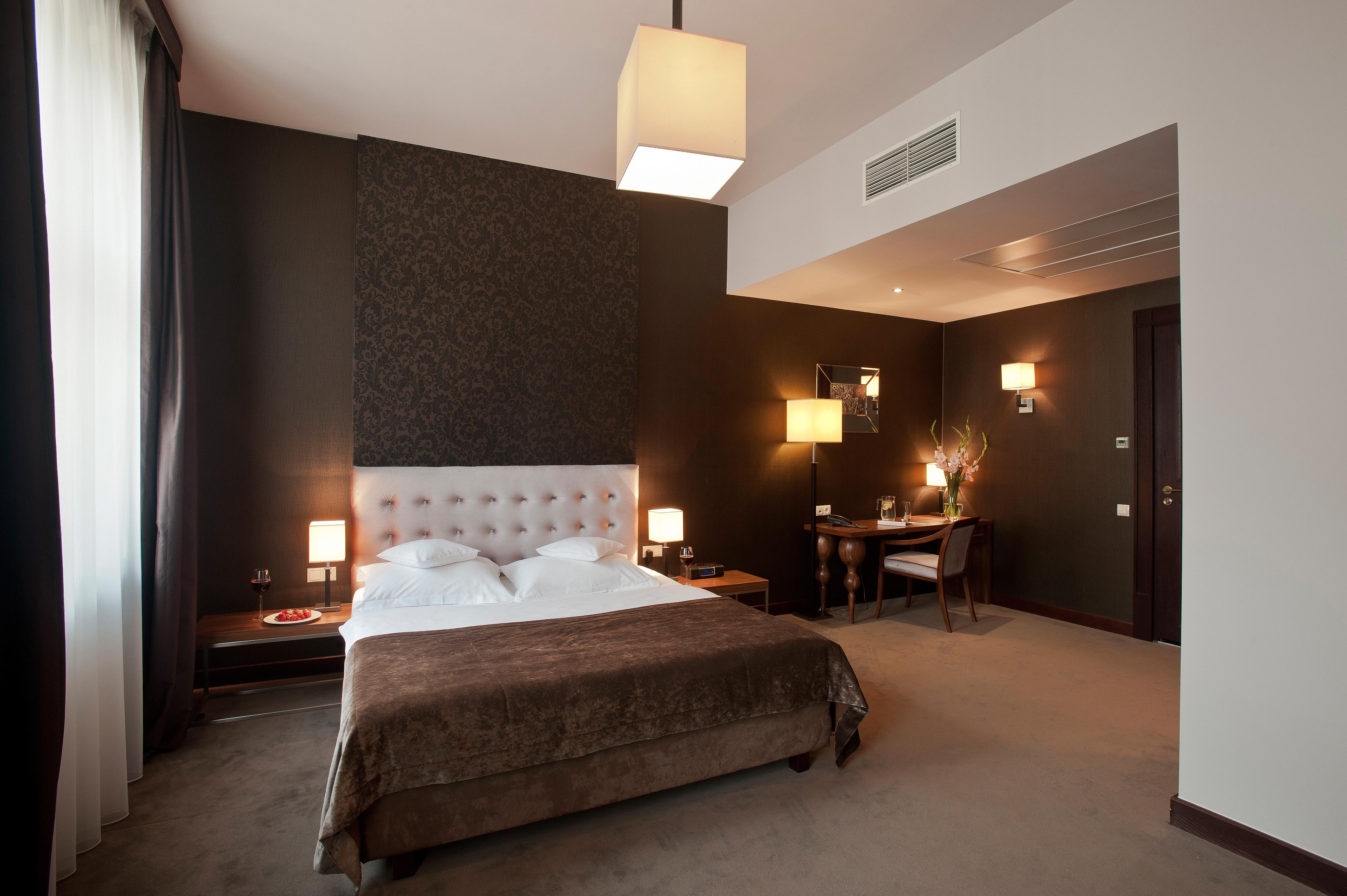 Hotel Unicus Old Town 4*