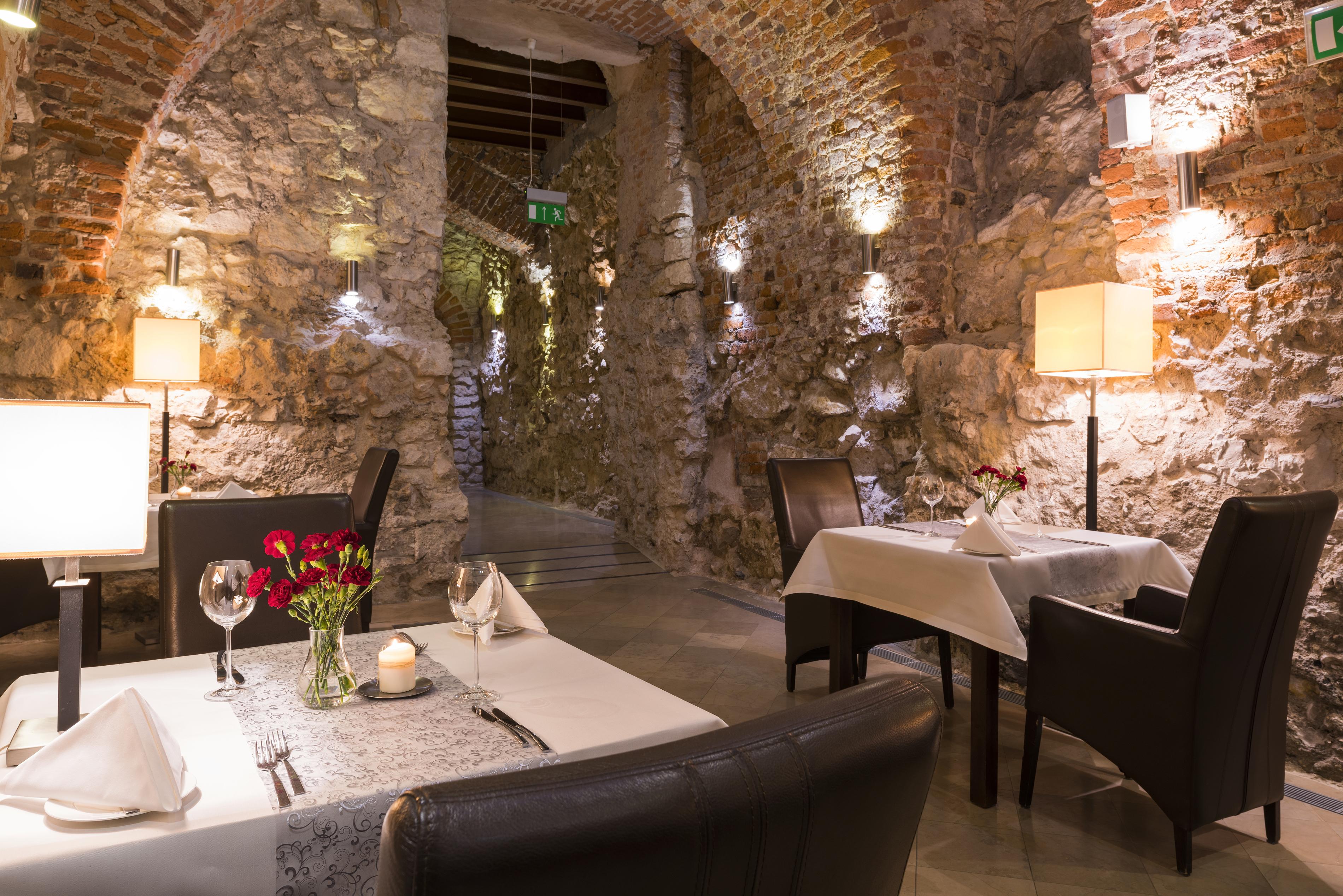 Unicus Old Town 4*