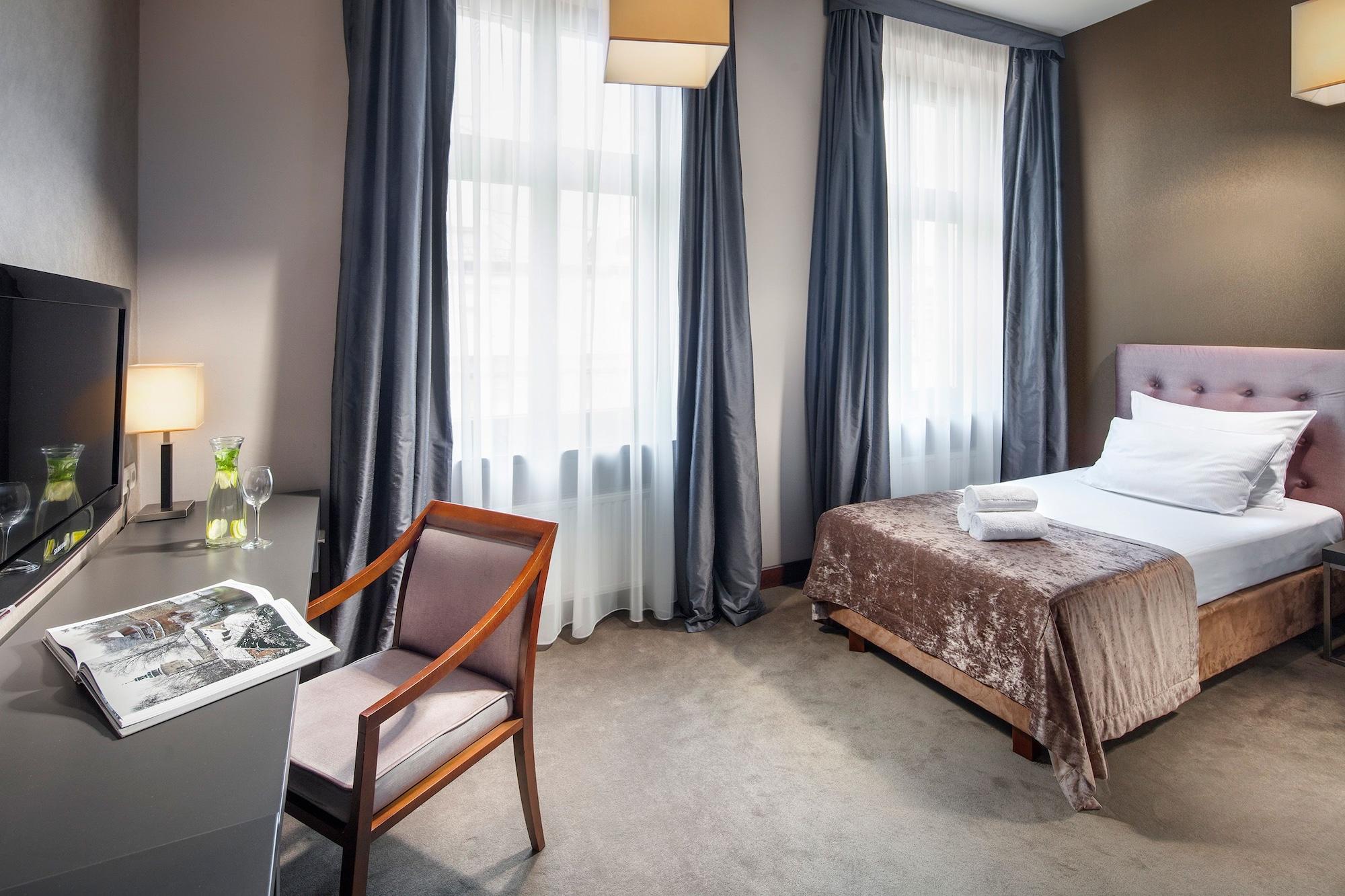 Hotel Unicus Old Town - Destigo